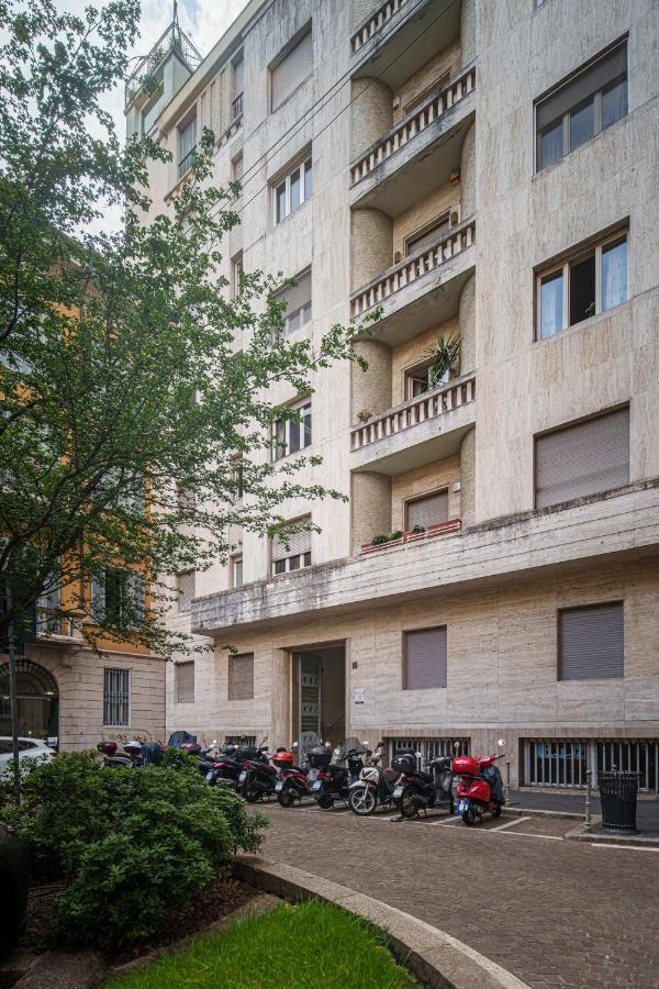 Accomodo Mib31 Bivano Centro Storico Milão Exterior foto